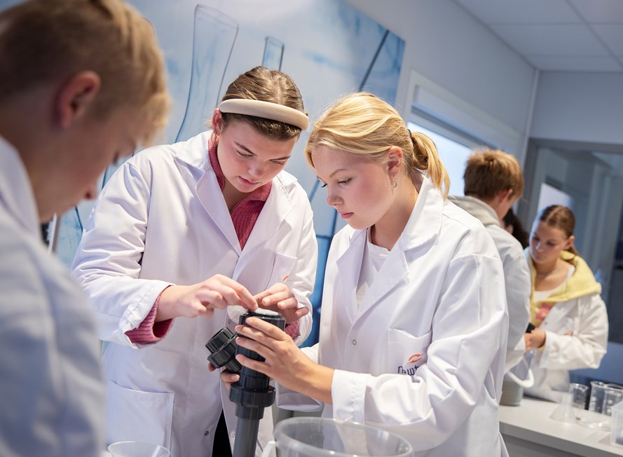 Mikroplast lab.jpg
